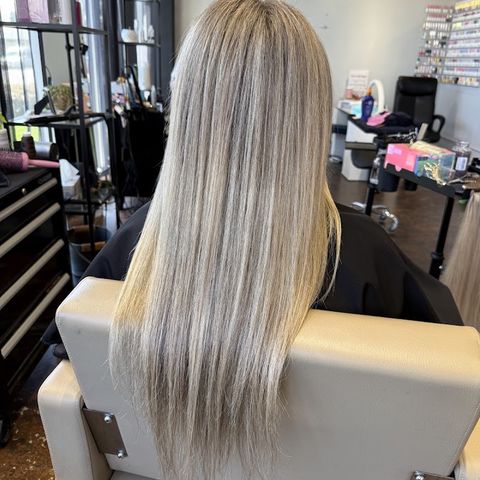 Mane Habit Salon, beauty salon in Longview, WA